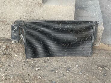 opel astra f: Avtomobil radiatoru, mühərrikin soyutma sisteminin əsas hissəsidir. Bu