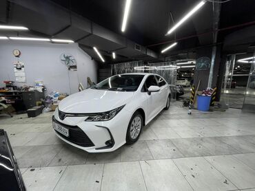 Toyota: Toyota Corolla: 2024 г., 1.8 л, Вариатор, Гибрид