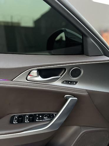 киа стрингер: Kia Stinger: 2018 г., 2 л, Автомат, Бензин, Фастбек — 8