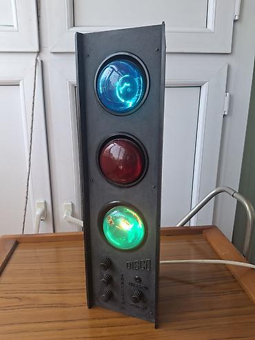 ev isiqlari: Vintage “DISCO” işıq effekti – səsə reaksiya verən üçrəngli işıq — 1