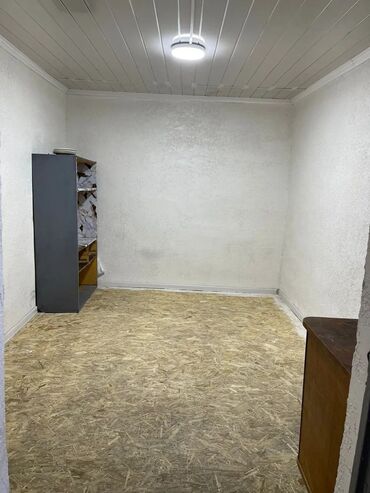 продам дом киргизия 1: 25 м², 2 комнаты, Теплый пол, Бронированные двери, Забор, огорожен