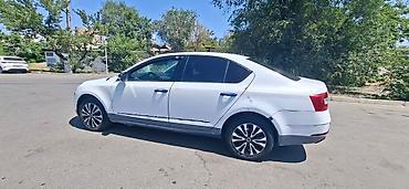 октавиа а7: Skoda Octavia: 2018 г., Седан — 5