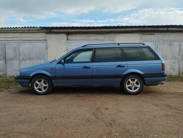 купить чехлы на гольф 4: Volkswagen Passat Variant: 1992 г., 1.8 л, Механика, Бензин, Универсал