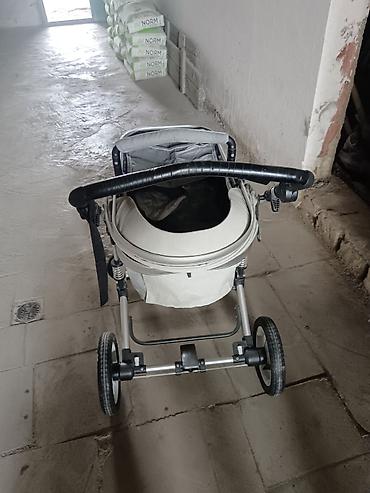 Araba-beşiklər: Uşaq arabası – çoxfunksiyalı, beşik tipli oturacaqla - Rəng: açıq boz — 3