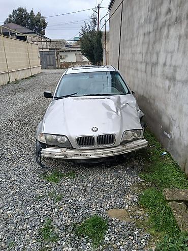 bmw 740il: BMW 3 series: 2 l | 1999 il Sedan — 1