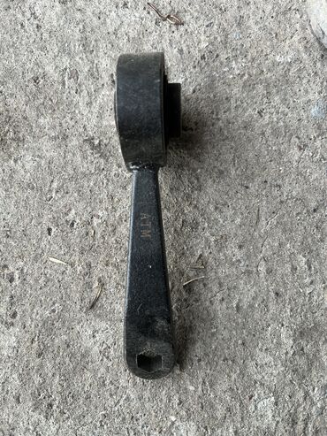 Другие автозапчасти: Запчасти от Мерседес-Бенс W211 E320 Датчик расходомер ПРОДАН — 7