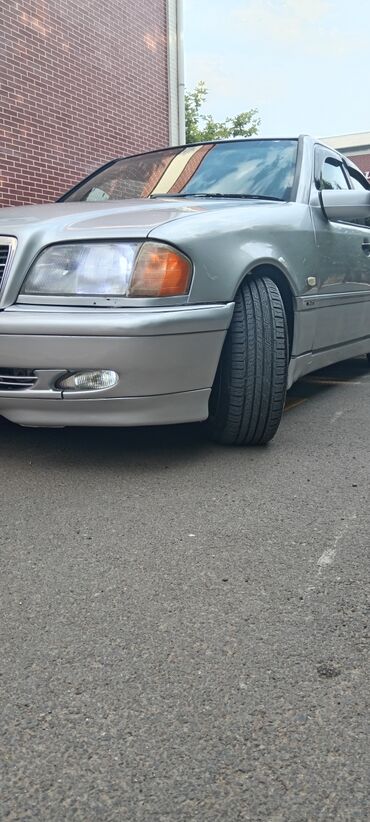 mercedes s600 qiymeti: Mercedes-Benz 230: 2.3 l | 2000 il Sedan