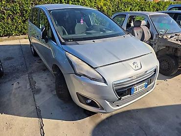 ajkula auto: PEUGEOT 5008 2011. GOD. - KOMPLETAN AUTO U DELOVIMA | AUTO DELOVI — 4