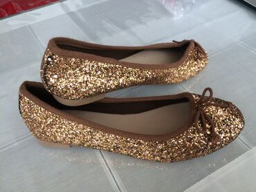 ботиночки новые: Туфли, Размер: 39, цвет - Золотой, Новый