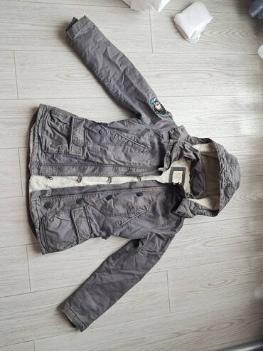 Kurtkalar: H&M, M (EU 38)