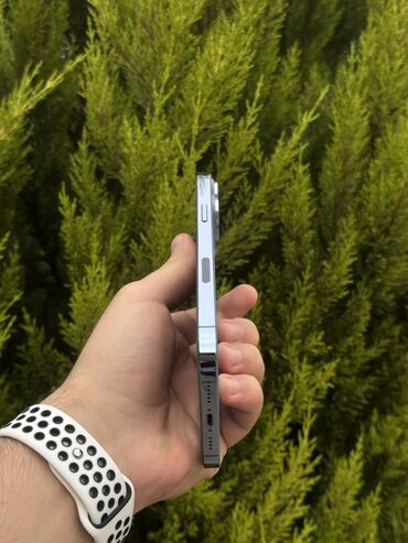 Apple iPhone: IPhone 13 Pro Max, 128 GB, Sierra Blue, Face ID — 14