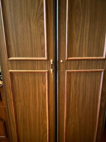 Dolablar: İşlənmiş, 4 qapılı Düz dolab, Qarderob, paltar dolabı — 5