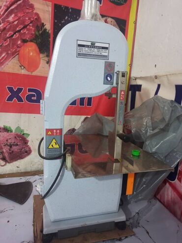 стол трансформер 2 в 1: Распиловочный станок без ЧПУ, Ленточный at lalafo.kg стол трансформер 2 в 1: Распиловочный станок без ЧПУ, Ленточный