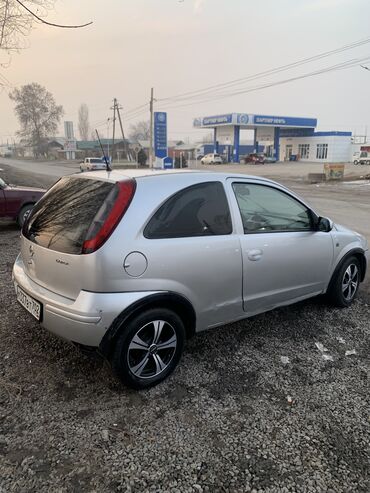 серый daewoo: Opel Corsa: 2004 г., 0.1 л, Механика, Бензин, Купе