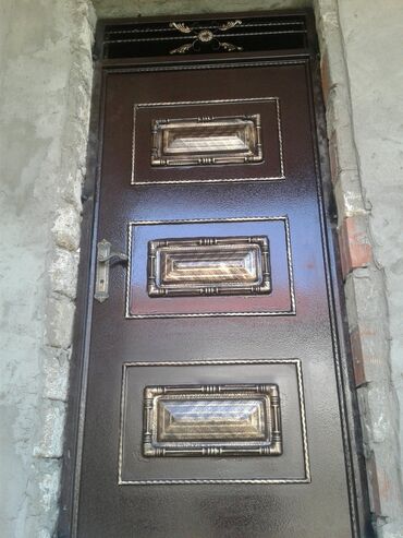 Giriş qapıları: Yeni Giriş qapısı Zamok və çərçivə ilə, Zəmanətli, Pulsuz quraşdırma, Ödənişli çatdırılma, Pulsuz çatdırılma, Rayonlara çatdırılma — 4