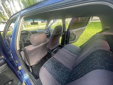 Продажа авто: Volkswagen Golf: 1994 г., 1.6 л, Механика, Бензин — 10