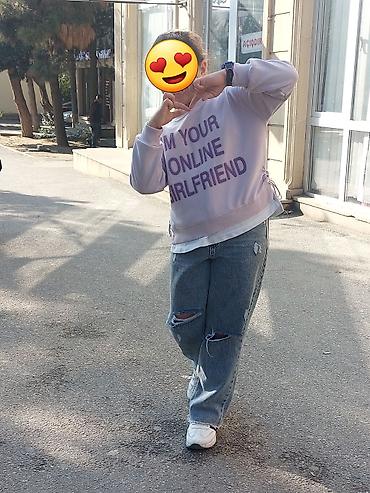 ugg qiymeti: Kofta 35manata alinib 7-9yaş qıza uygundur,8manata satiram,başqa ucuz — 1