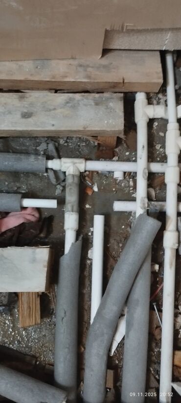 Kanalizasiya: Xidmət: Santexnika xətləri çəkilişi və yenilənməsi Təsvir: - Hamam və — 6