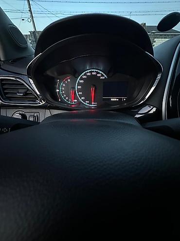 Chevrolet: Chevrolet Spark: 2017 г., 1 л, Автомат, Бензин, Хэтчбэк — 25