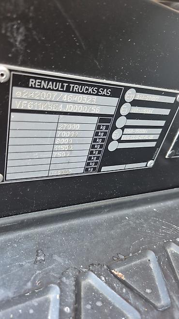 Тягачи: Тягач, Renault, Тентованный — 20
