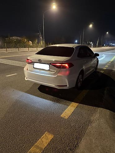 corolla 2006: Toyota Corolla: 2019 г., 1.2 л, Автомат, Бензин, Седан — 4