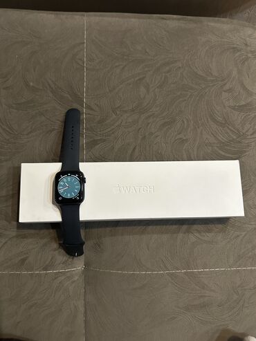 часы классика: Apple watch 6 44mm состояние нового ✅ полный комплект ✅ 2 ремешка