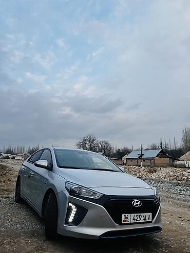 Hyundai: Hyundai Ioniq: 2018 г., 1.6 л, Гибрид, Универсал — 11