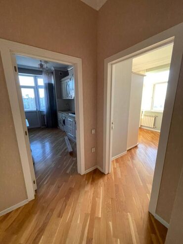 Uzunmüddətli kirayə mənzillər: Nizami Rayonu Xalqlar Dostluğu Metrosu Cıxışı Qanuni 2 otaq. Mərtəbə — 2