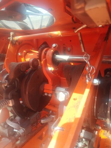 Pres bağlayanlar: Şəkildəki aqreqatlar hamısı satılır traktor qarışıq işlədən olmadığı — 2