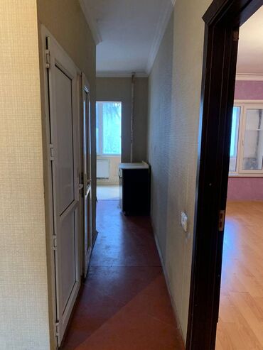 Köhnə tikili: Bakı, 4 otaqlı, Köhnə tikili, m. Qara Qarayev, 110 kv. m — 7