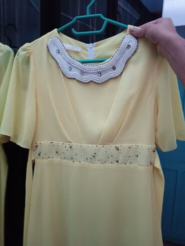 Личные вещи: Продаю Новое нежное платье цена 800 сом