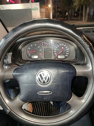 люк на бус: Volkswagen Passat Variant: 1997 г., Механика, Бензин, Универсал — 5
