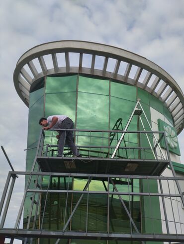 Qapıların təmiri: Plastic qapi Ve pencere — 11