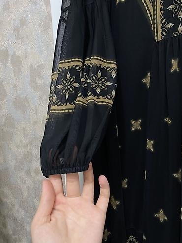 клеш штаны: Платье boho/ethno в черном цвете с золотистым орнаментом - Бренд — 4