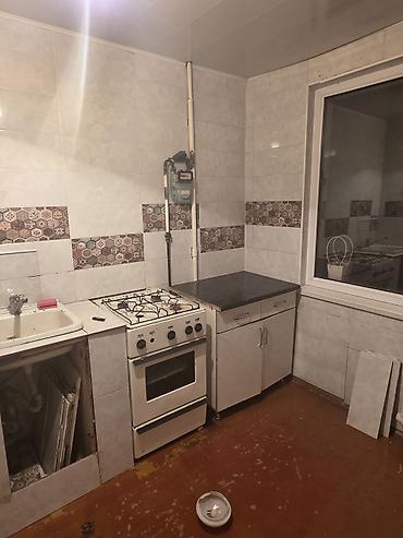 Продажа квартир: 2 комнаты, 43 м², 10 мкр 104 серия, 2 этаж — 8