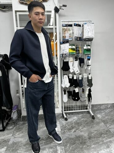 продам действующий бизнес бишкек: Срочно продаю действующий бизнес . Бутик женский одежды . Очень