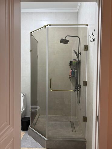 Продажа комнат: 48 м², С мебелью — 3