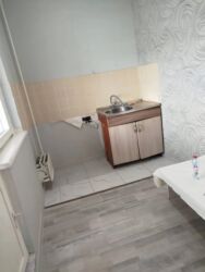 сдаю квартиру долгосрочно хозяин: 1 комната, Агентство недвижимости, Без подселения, Без мебели