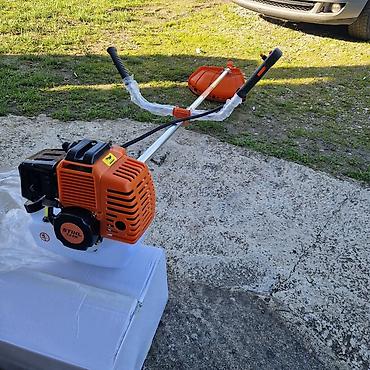 sto: Benzinska motorna kosa (trimer) sa dvostrukim “bicikl” rukohvatom - — 1