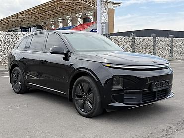 byd e6: Lixiang L6: 2024 г., 1.5 л, Автомат, Гибрид, Кроссовер — 4