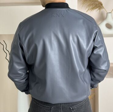 Куртки: Куртки - 𝐊𝐍𝐗 ——————— • Множество расцветок ✔️ • Все актуальные размеры — 17