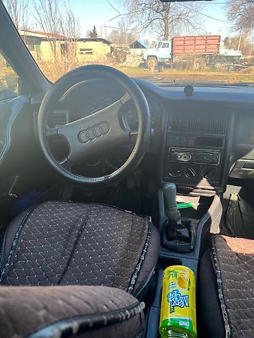 Audi: Audi 80: 1993 г., 0.2 л, Механика, Бензин, Седан — 3