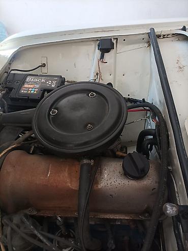 lada vaz kuza: VAZ 2101 “Jiquli” sedan - Kuzov: klassik ağ rəng, xrom bamperlər — 7
