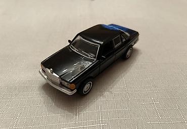 lego oyuncaq: Kolleksiya üçün metal miniatura avtomobil – klassik sedan modelinin — 1