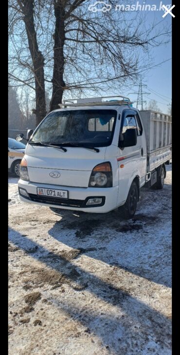 Hyundai: Hyundai Porter: 2014 г., 2.5 л, Механика, Дизель, Пикап