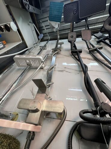 кран для душ: Дат баспас, Жылтырабаган, Күмүш