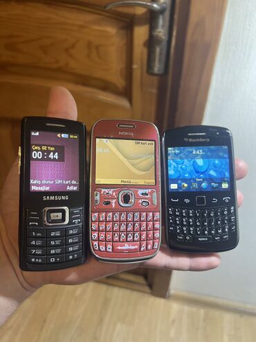 nokia slide: Nokia 6700 Slide, < 2 ГБ, цвет - Черный, Кнопочный, Две SIM карты