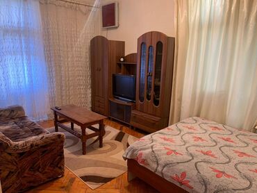 Köhnə tikili: Bakı, 5 otaqlı, Köhnə tikili, m. Gənclik, 140 kv. m -da lalafo.az — 5 Köhnə tikili: Bakı, 5 otaqlı, Köhnə tikili, m. Gənclik, 140 kv. m — 5