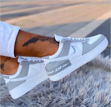 Patike: Nike air force shadow patike

Novo
Brojevi 36 do 46, zavisi od broja — 2