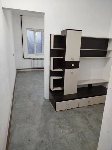 Долгосрочная аренда домов: 30 м², 2 комнаты, Теплый пол, Бронированные двери, Забор, огорожен